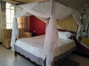 Bimoss Beach Resort & Campsite