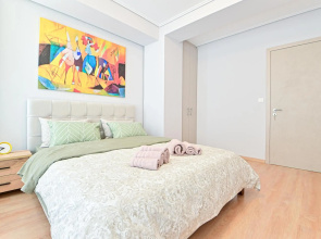Modern flat in the heart of Port of Piraeus (D2)