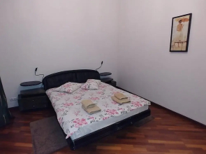Two bedrooms. 25 V.Vasylkivska str. Centre of Kiev