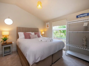The Hideaway Lower Shockerwick Lodge