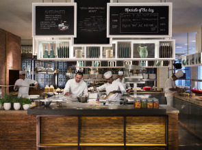 JW Marriott Hotel New Delhi Aerocity