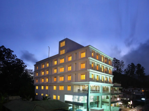 Grand Plaza