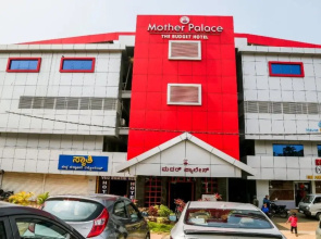 Mother Palace by OYO Rooms