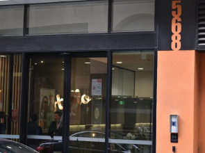 Sunshine Suites Apartment On Collins