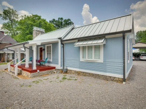 Lewisburg Home w/ City Park Views: Near Downtown!
