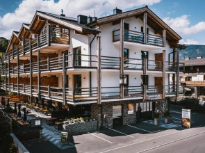 24 by AvenidA - Mountain Hotel