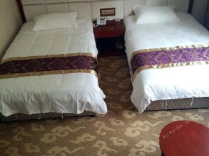 Liling Hotel(额尔古纳立领大酒店)