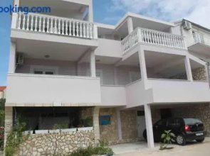 Apartment Toni