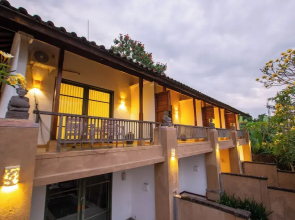 Alam Puri Art Museum and Villas