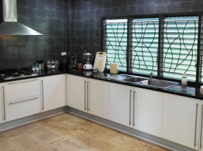 Chaweng Lakeview Residence