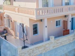 Artemis No.2 Apartment