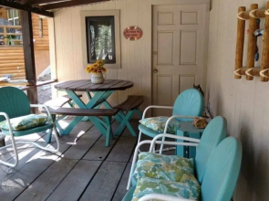 Rogers Roost - Three Bedroom Cabin