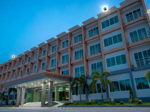 O2 Hotel Lopburi