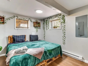 Pet-friendly Tobyhanna Retreat w/ Deck & Playset!