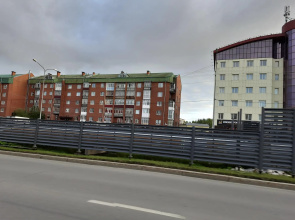 Apartments on Mira Avenue 44