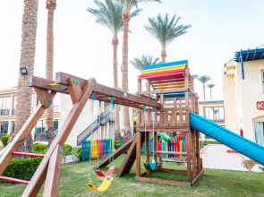 Grand Oasis Resort
