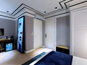 Walton Hotels Galata