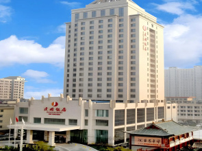 Yuncheng Jianguo Hotel