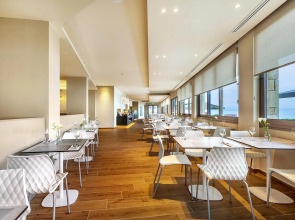 Ammon Zeus Luxury Beach Hotel