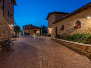 Amazing Home in Camerino With Outdoor Swimming Pool, Wifi and 2 Bedrooms