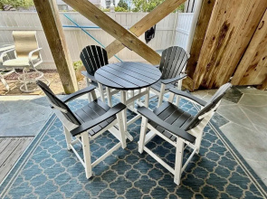5 By The Sea 5 Bedroom Home by RedAwning