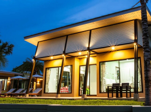 Aroonsawad Riverview Resort
