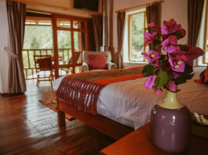 Unuwasi Hotel & Villa