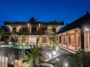 Lumbung Jaya Guest House
