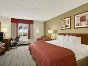Baymont by Wyndham Evansville North/Haubstadt