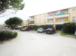 PISCINE, JARDIN, PARKING, 5 lit, 1500m cité,WIFI