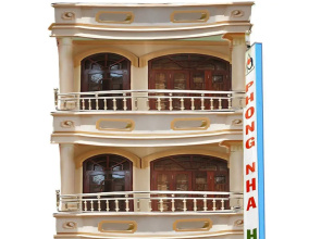 Phong Nha Hotel Hue