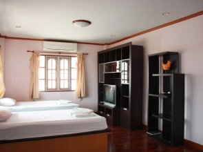 Baan Pak I Un Hua Hin