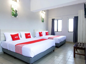 Lotus Inn Hotel by OYO Rooms