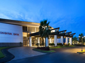 Novotel Manado Golf Resort & Convention Center