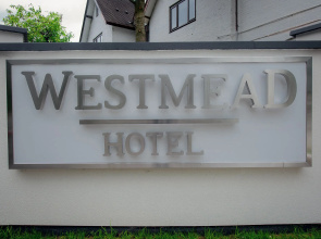 Westmead Hotel