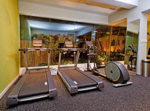 Costabella Tropical Beach Hotel