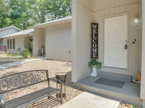 Hot Springs Village Townhome Near Hiking & Golf!