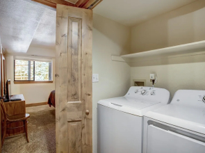 Village Point 308