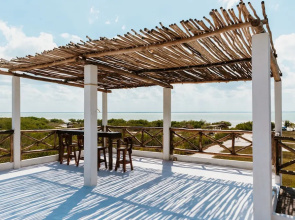 Casa Poeta Punta Cocos