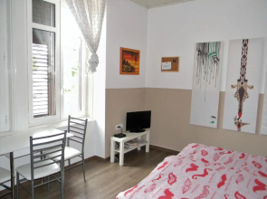 Feel at home studio apartment