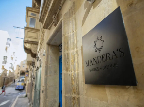 Mandera's Boutique Suites & Dorms