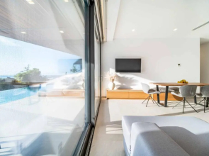 Villa Beyond the Dream