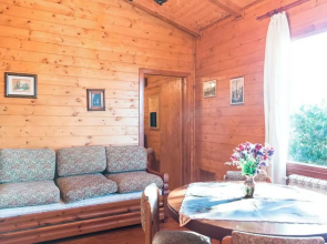 Bungalow With Garden in the Countryside of Rome