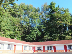 Economy Lodge