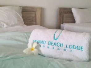 MYAMO Beach Lodge