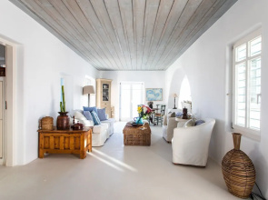 Villa Electra by Mykonos Pearls
