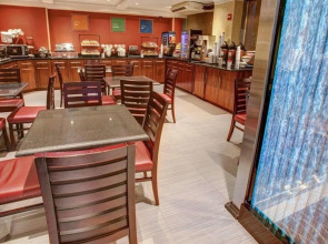 Ramada by Wyndham New York Times Square West