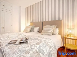 Bright apartment in the heart of Malaga. Uncibay