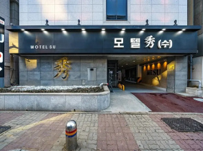 Gwangju Sangmu Su Hotel