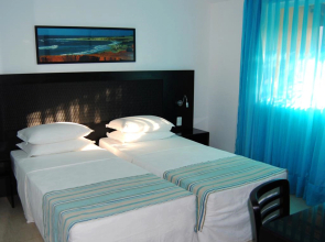 Dom Pedro Laguna Beach Resort & Golf by WAM Experience